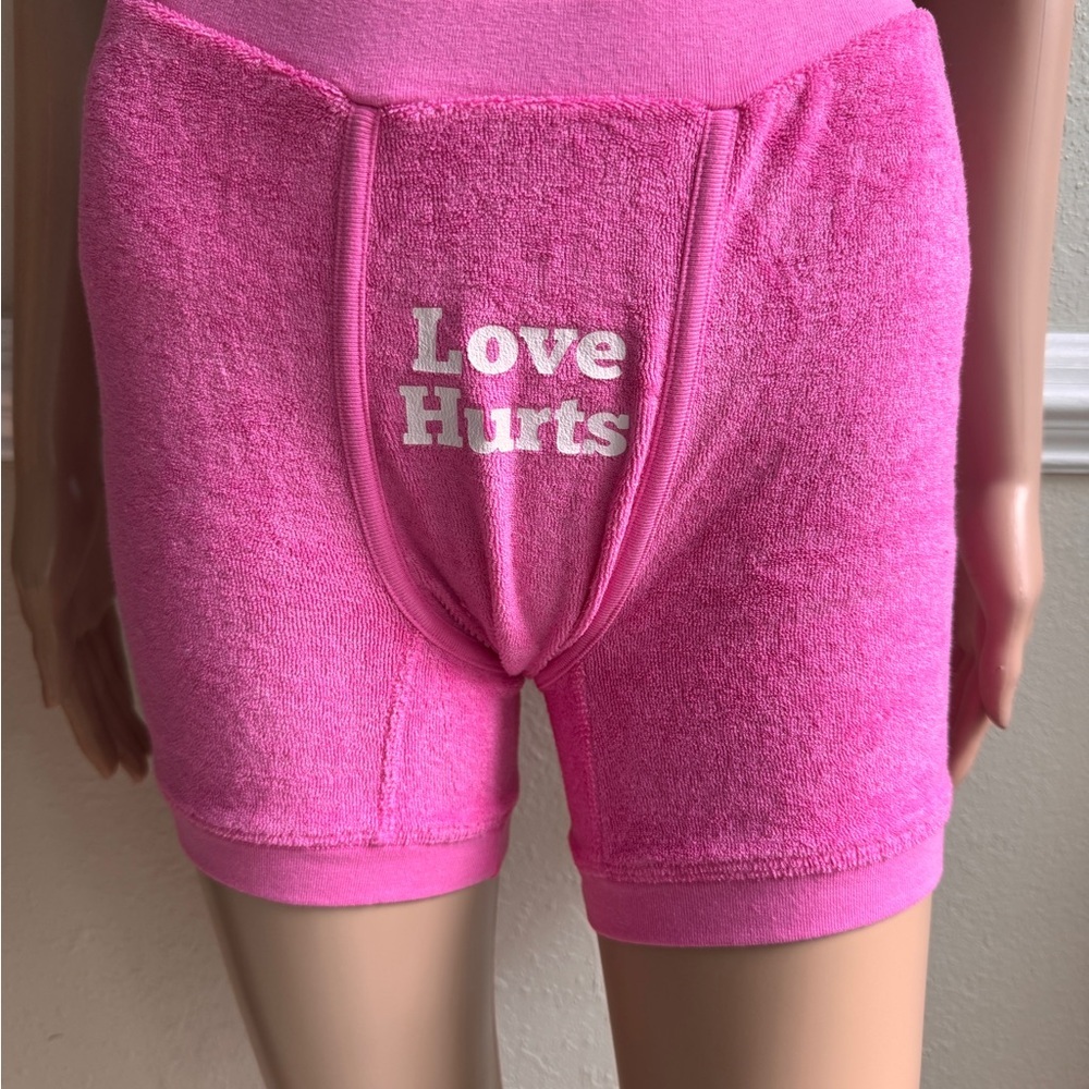 Daydreamer  small nwt Pink 'Love Hurts' Terry Shorts - Picture 2 of 3